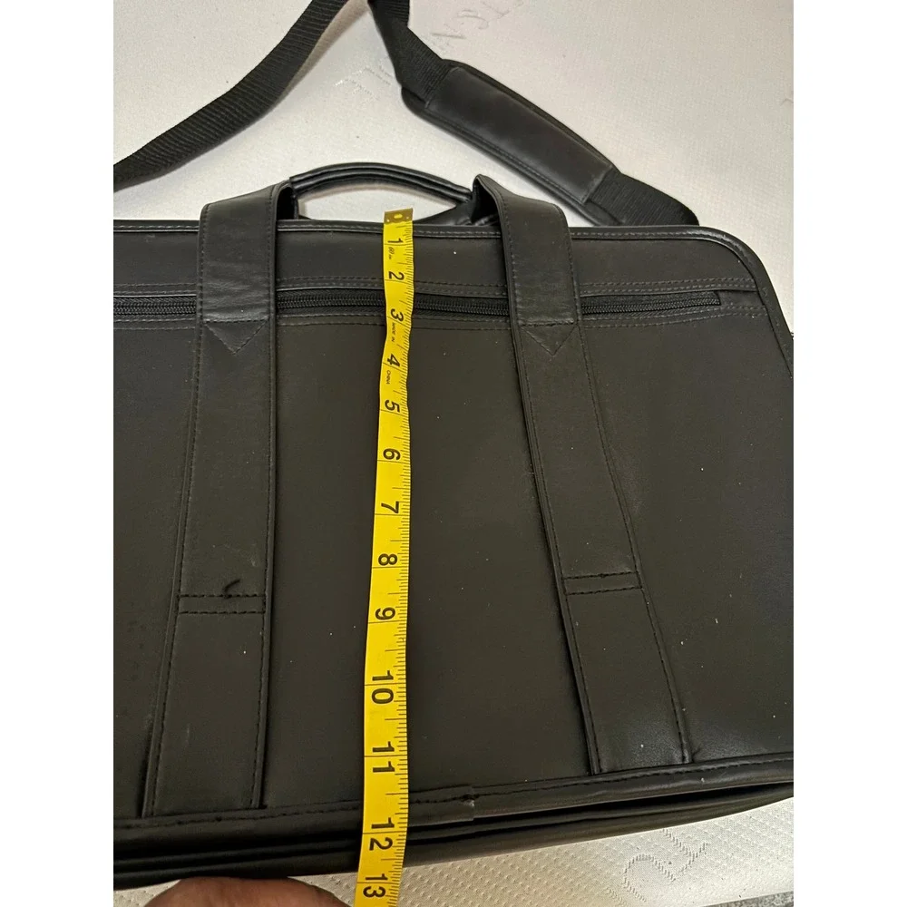 Samsonite black faux